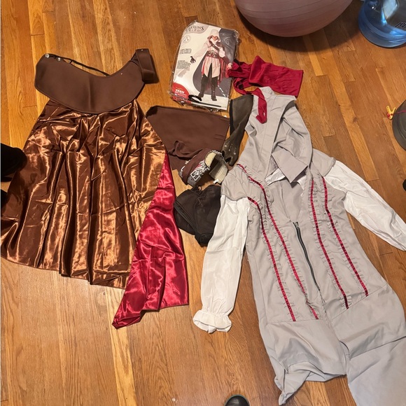 Assassins Creed Teen Costume - Picture 2 of 3